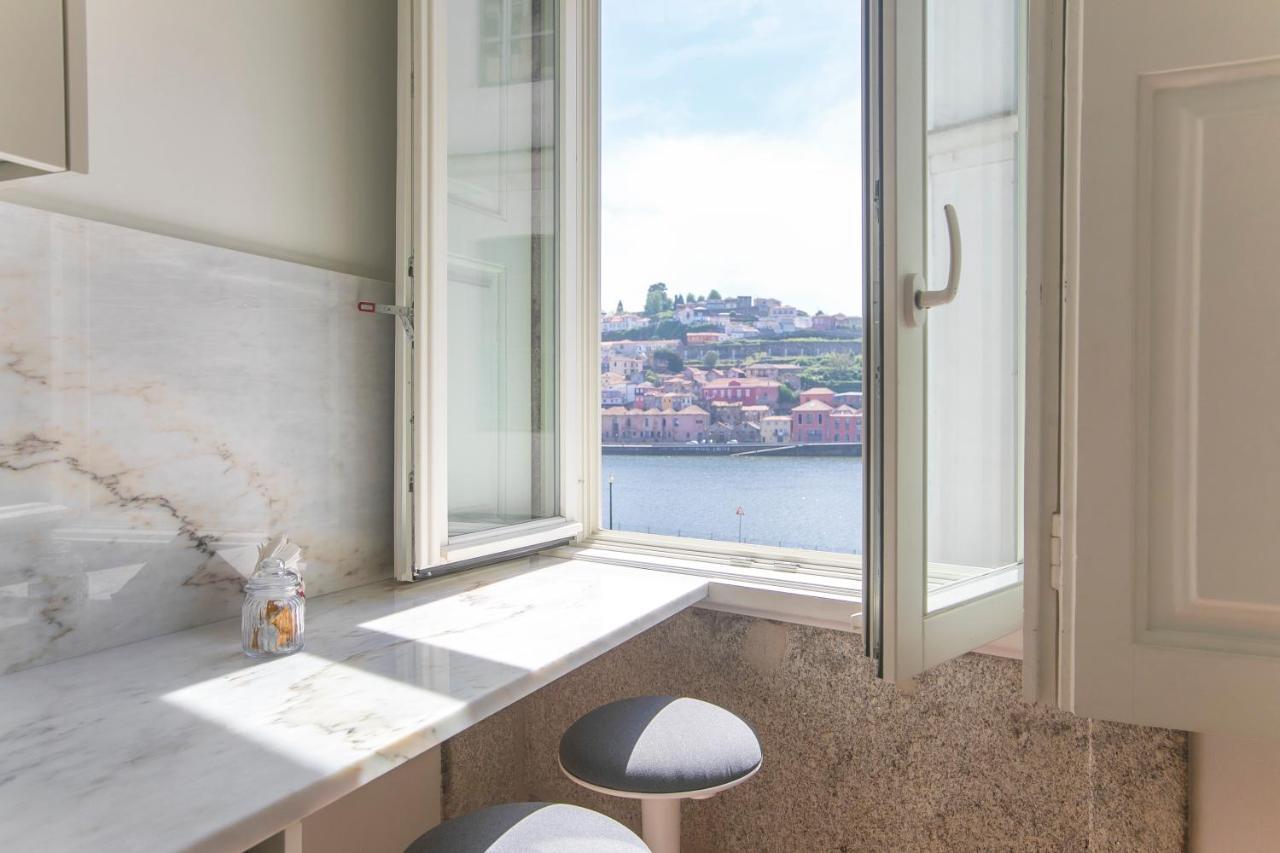 Monchique'S Balcony Apartment Porto Bagian luar foto