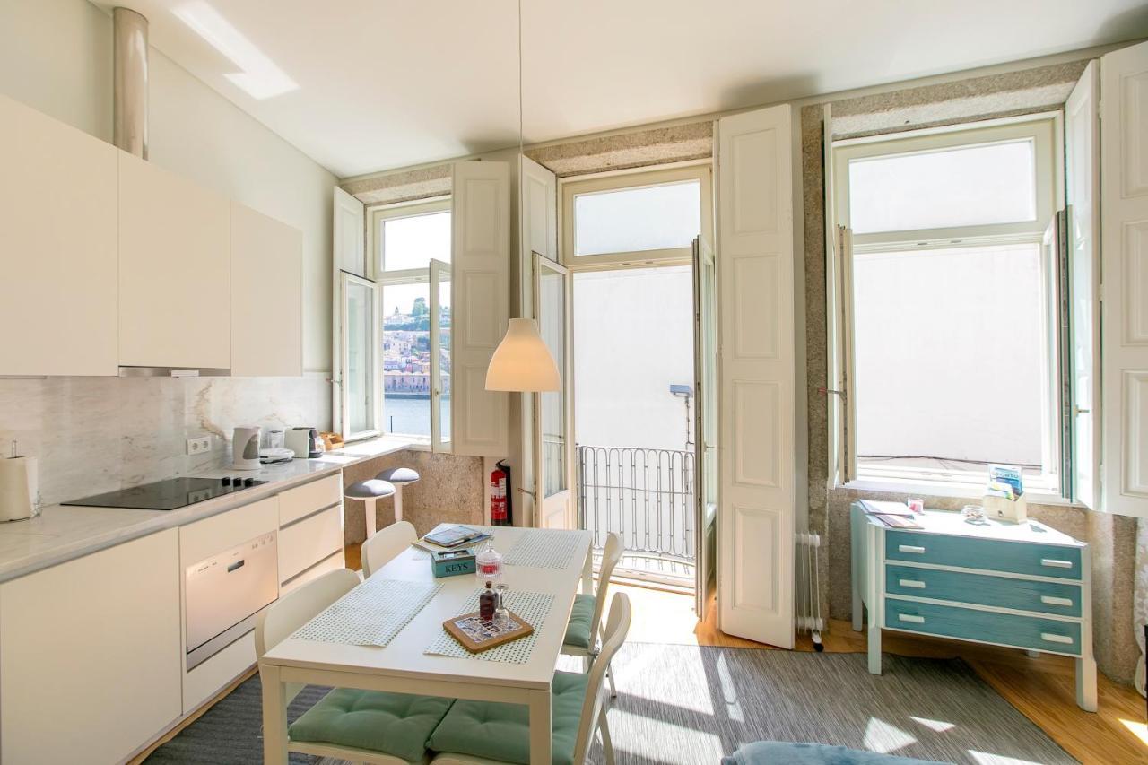 Monchique'S Balcony Apartment Porto Bagian luar foto