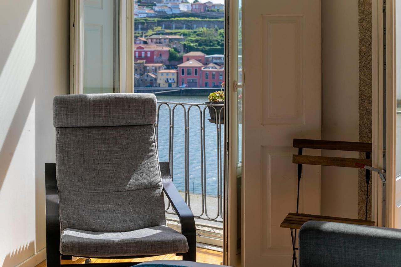 Monchique'S Balcony Apartment Porto Bagian luar foto