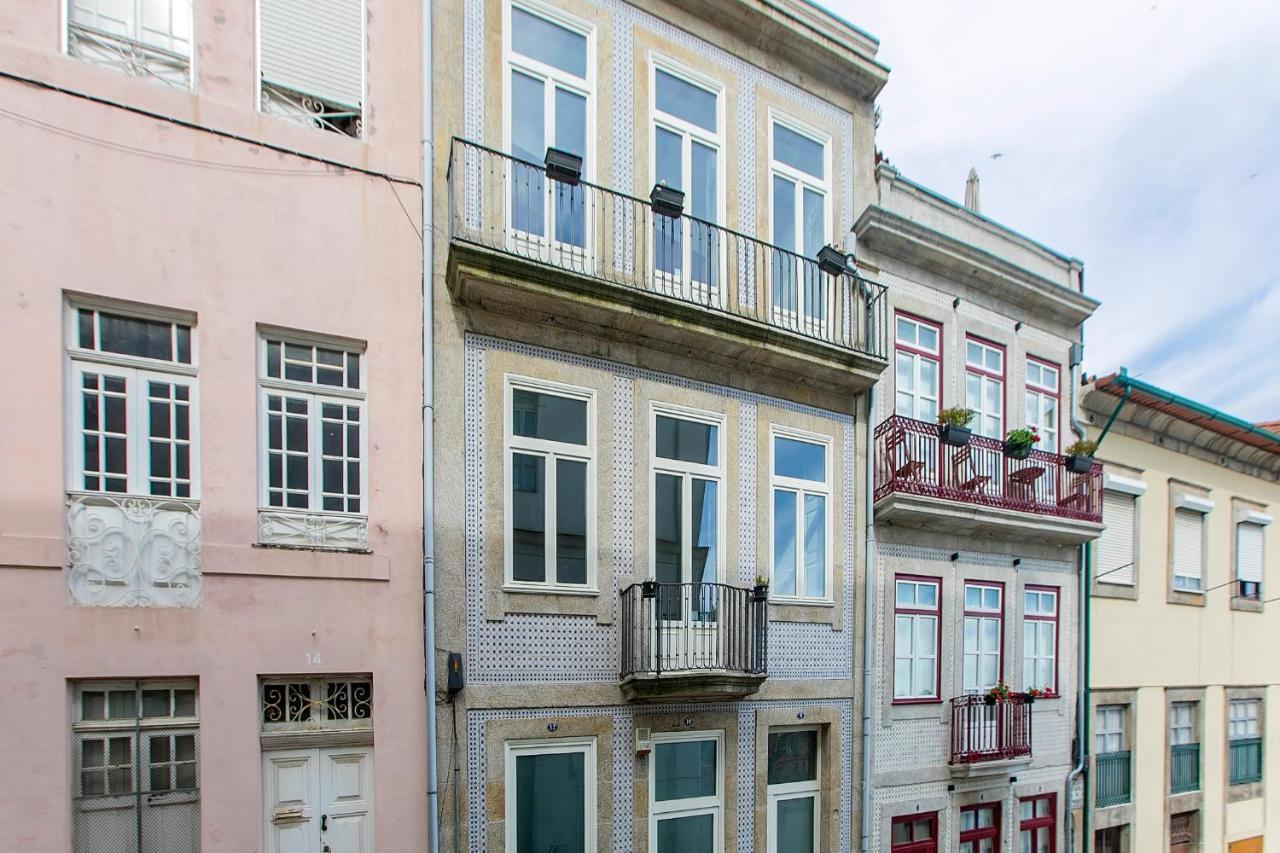 Monchique'S Balcony Apartment Porto Bagian luar foto